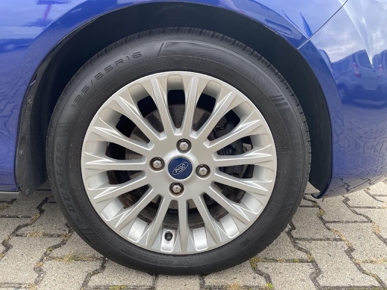 Fahrzeugabbildung Ford B-MAX Trend