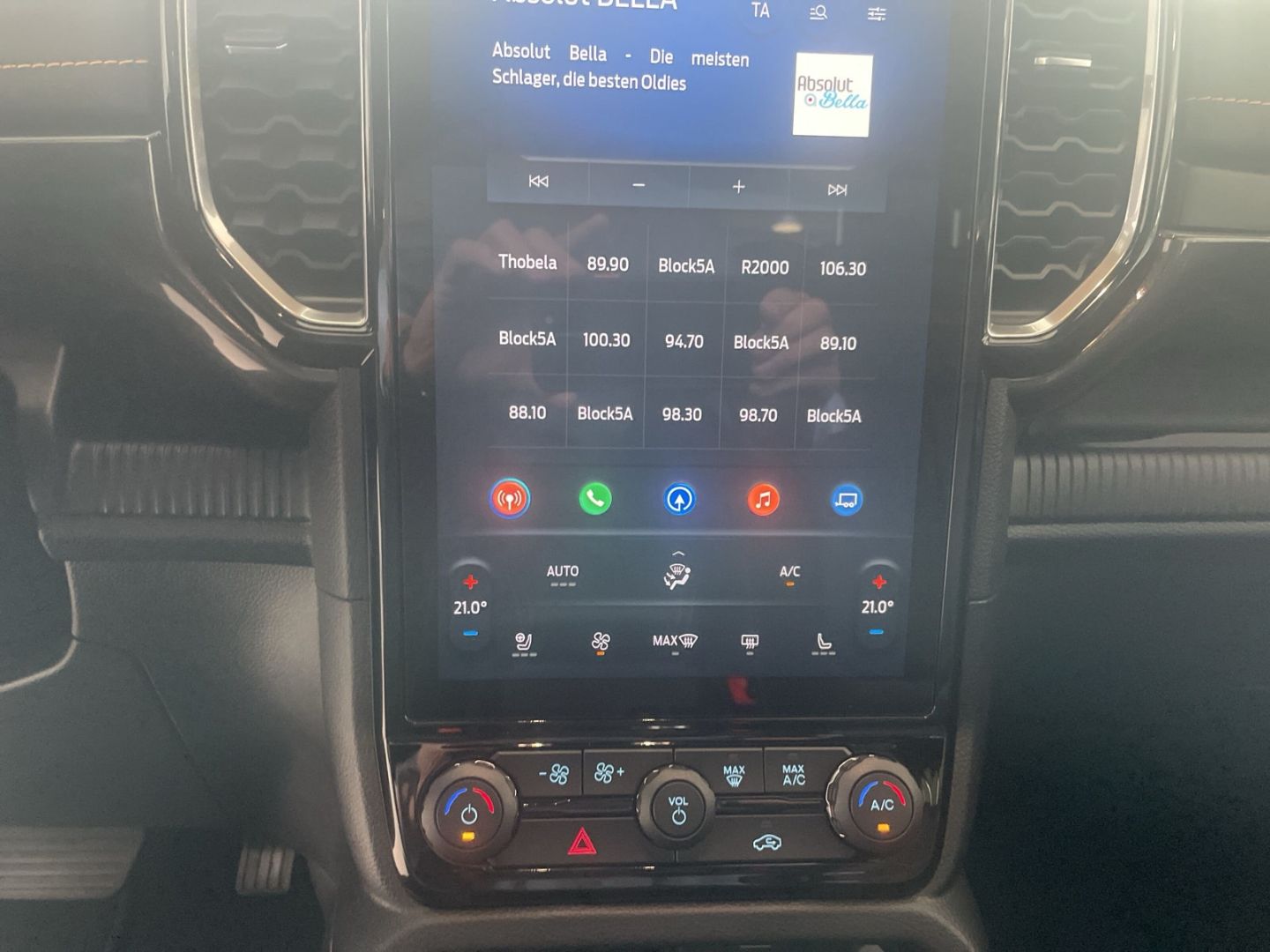 Fahrzeugabbildung Ford Ranger Plug-in-Hybrid Wildtrak e-4WD DoKa 2.3 EB