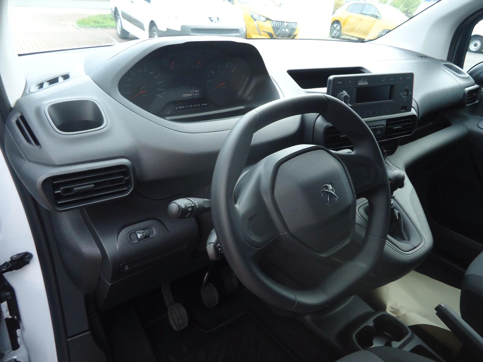 Peugeot Partner KW L1 110 PureTech Premium *Klima-PDC*