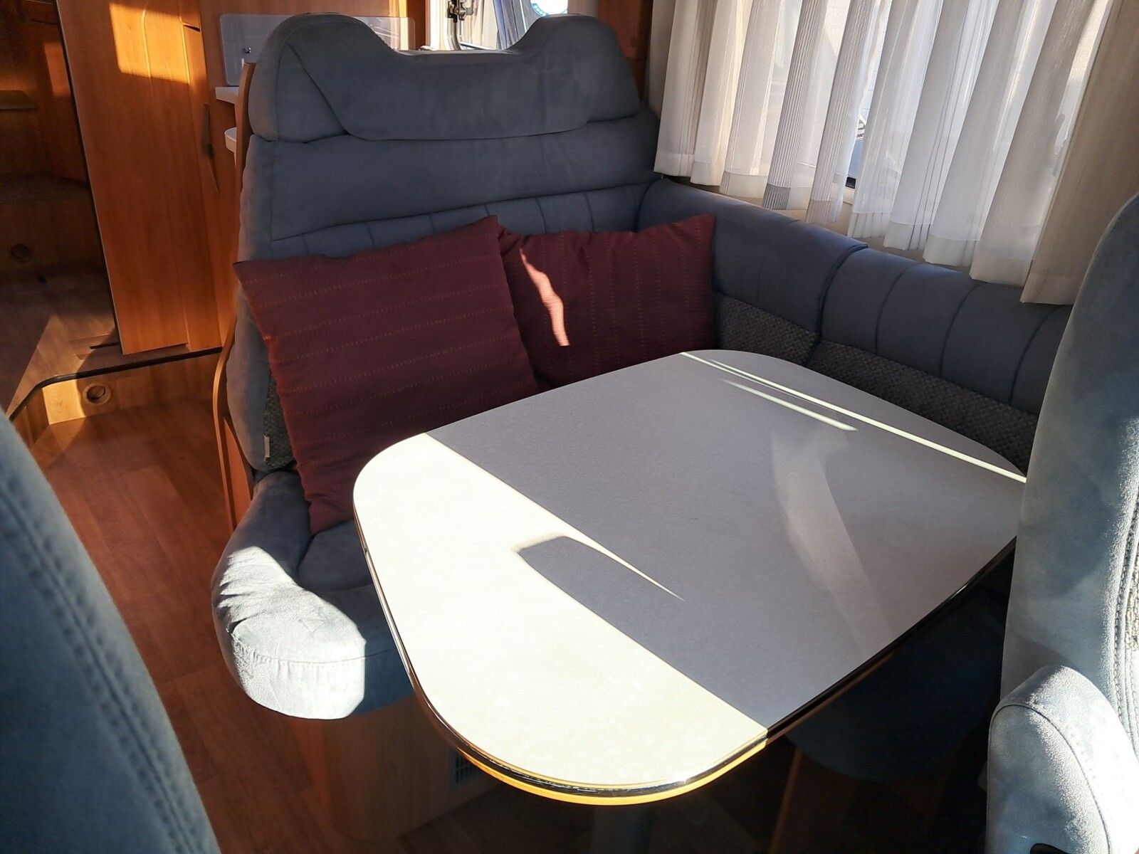 Fahrzeugabbildung HYMER / ERIBA / HYMERCAR ML-T 620 Markise,Luftfederung
