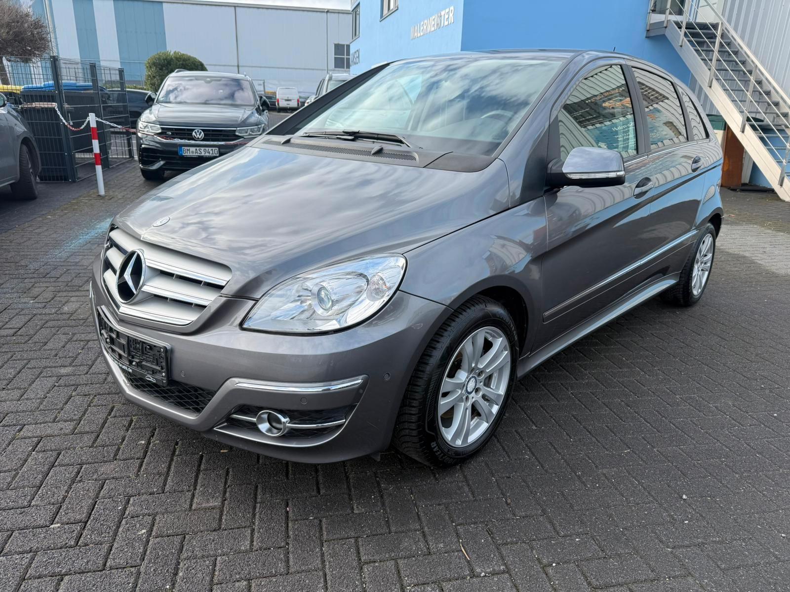 Mercedes-Benz B 180  / TOP ZUSTAND / SERVO / KLIMA