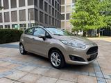 Ford Fiesta 1.0 Celebration , Insp. u. Reifen neu !! - Ford Fiesta aus 2016 mit Benzin-Antrieb: Kleinwagen