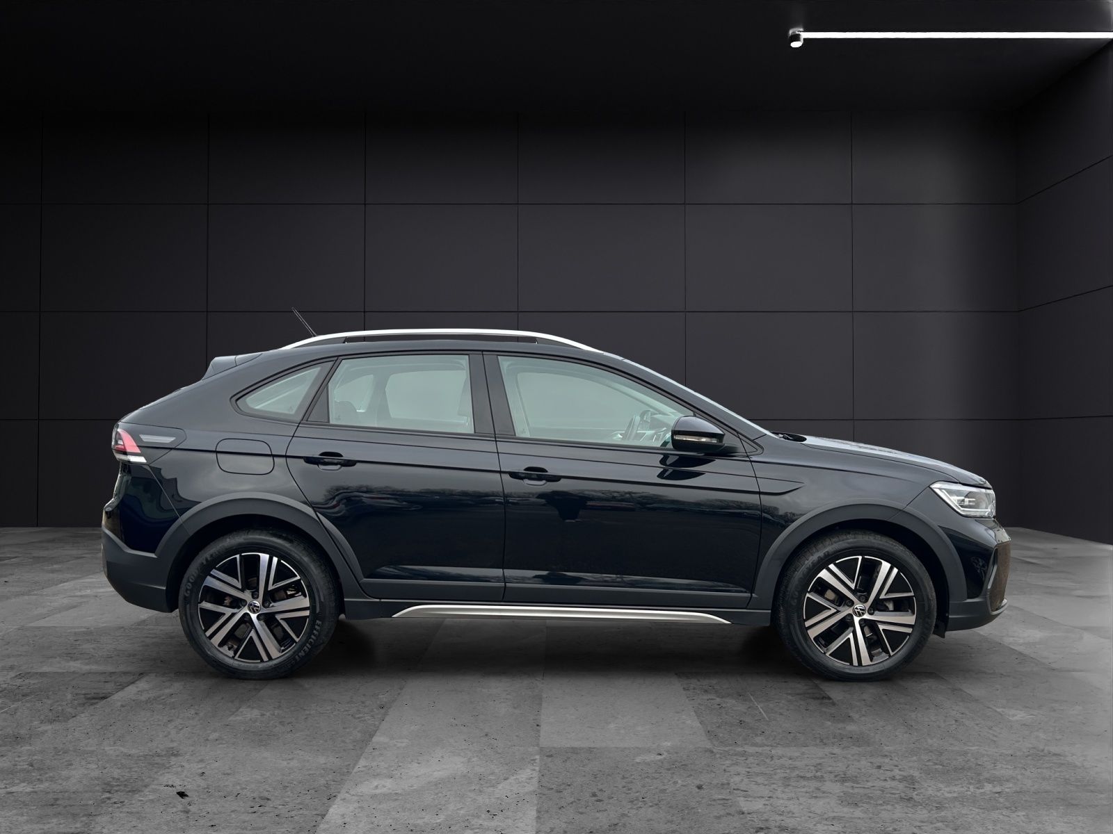 Fahrzeugabbildung Volkswagen Taigo TSI Style DSG Matrix AID ACC RFK SH 17"