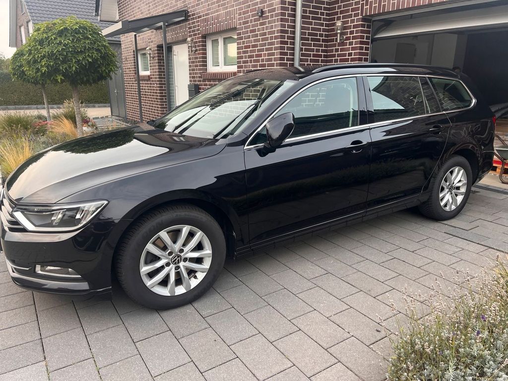 Image of Volkswagen Passat Variant