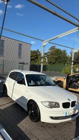 BMW 120i - - BMW 120 aus 2007: 120i