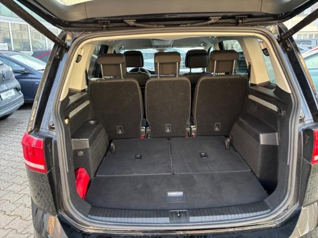 Volkswagen Touran Highline 7-Sitzer Autom AHK-el. klappb. N, миниатюра 12
