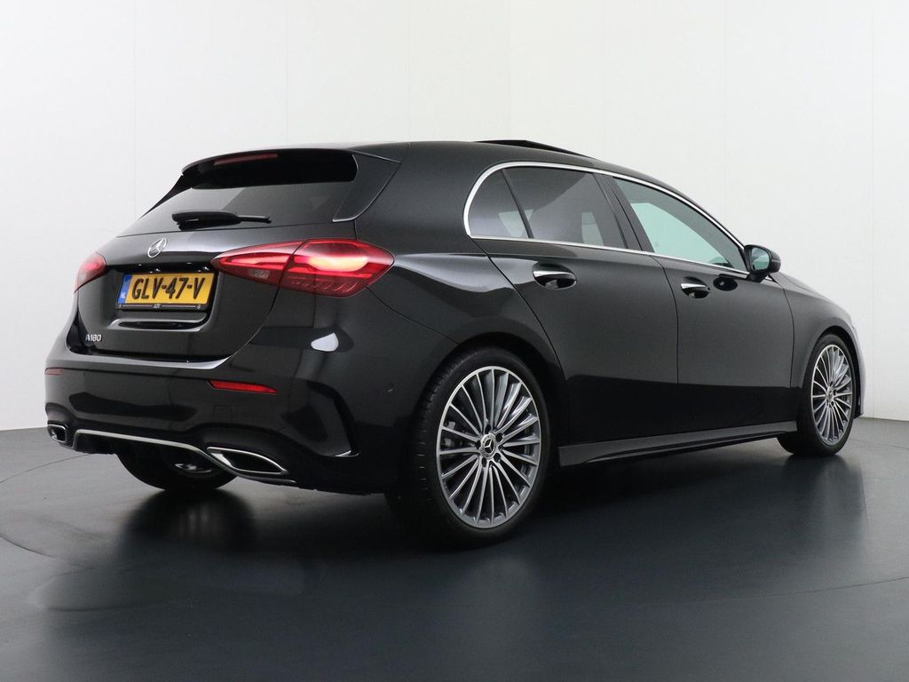 Mercedes-Benz A 180 Star Edition AMG Line | Panorama - Schiebe