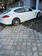 Porsche  Panamera - Porsche Panamera Gebrauchtwagen in München