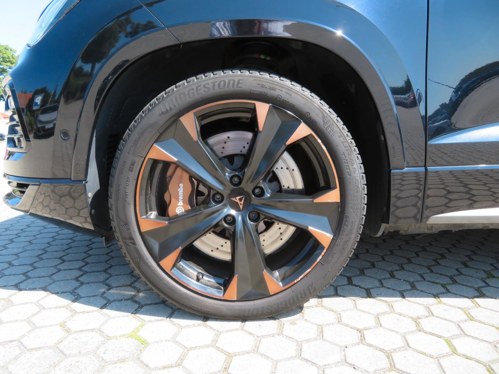 Cupra Ateca 4Drive 2.0 TSi *BREMBO*AHK*PANO