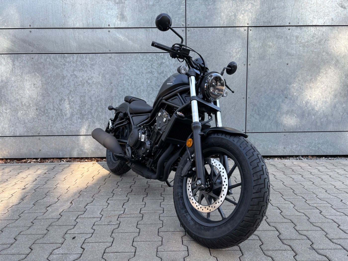 Fahrzeugabbildung Honda CMX 500 Rebel 2025 auch Special