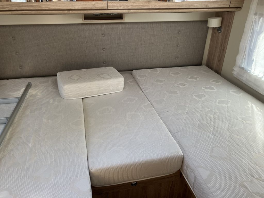Fahrzeugabbildung Eura Mobil Profila T 696 EB YoungStar
