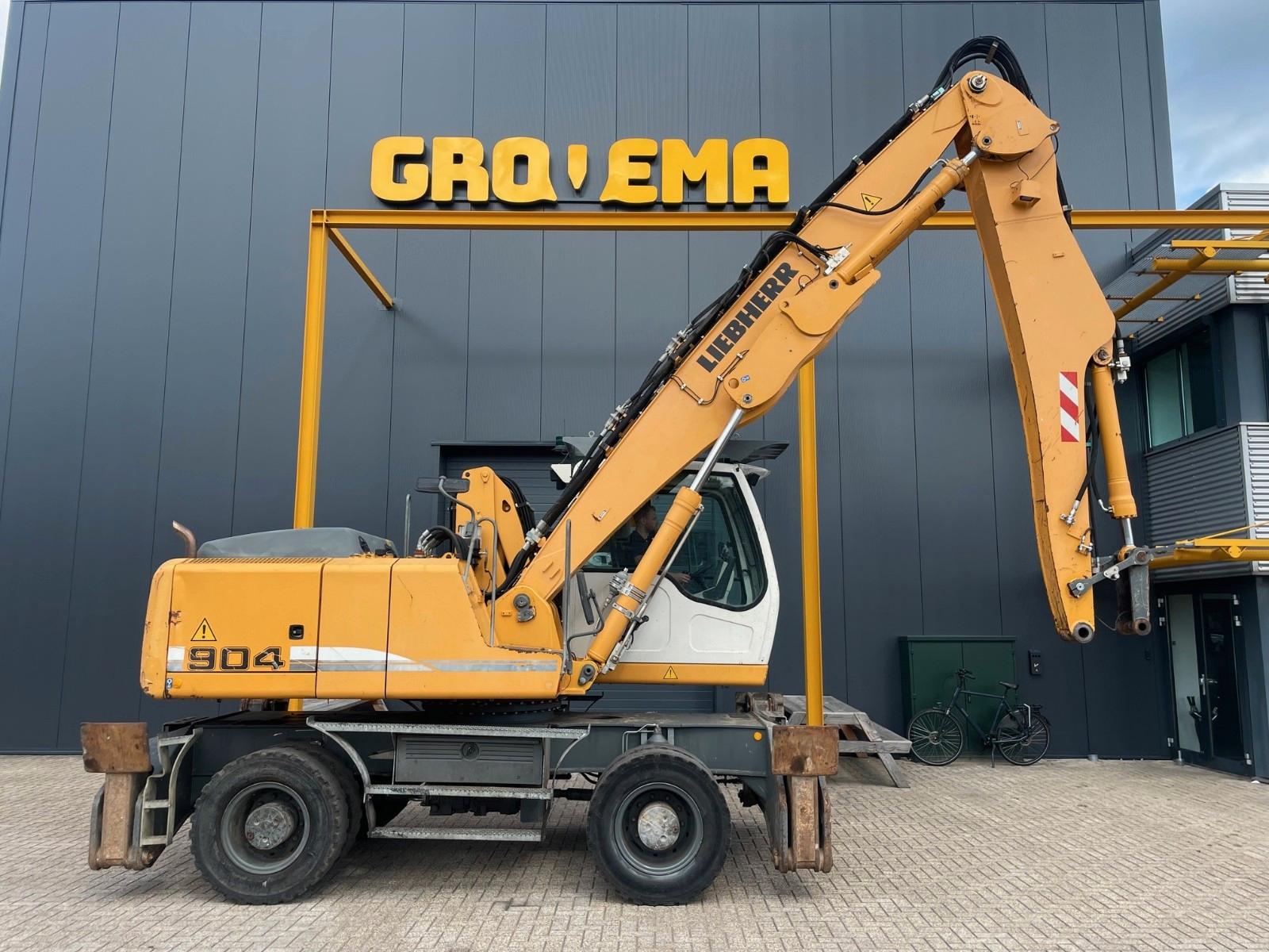 Liebherr A904C Litronic