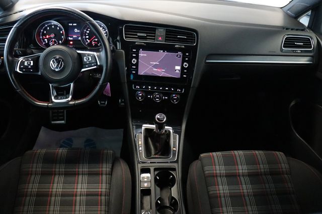 Fahrzeugabbildung Volkswagen Golf VII Lim. GTI BMT/Start-Stopp|LED|ACC|NAVI|