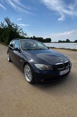 BMW 325i Touring Leder Xenon Alu TÜV