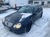 Mercedes-Benz Mercedes c230 kompressor 192ps tuv 3/2026 - gebrauchte Mercedes-Benz C 230 aus dem Jahr 2004