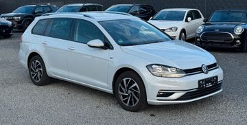 Volkswagen Golf - 8