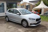 Skoda Fabia Selection+AHK+5J.Garantie - Skoda Fabia: 5j