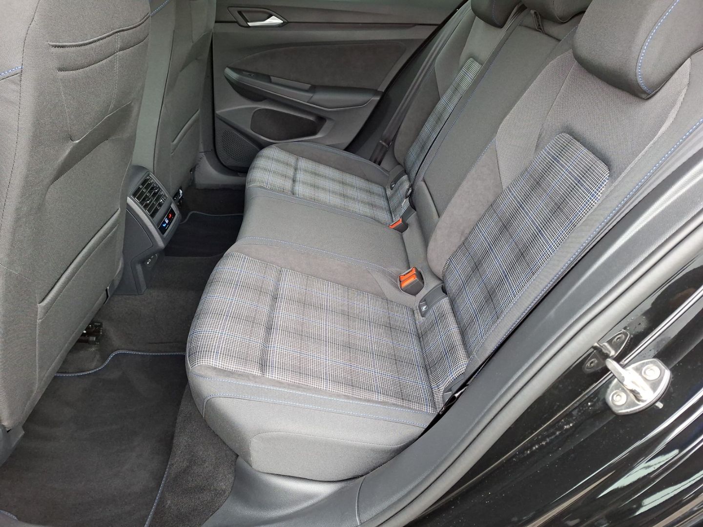 Golf VIII GTE 1.5 TSI DSG eHybrid *DCC*HUD*