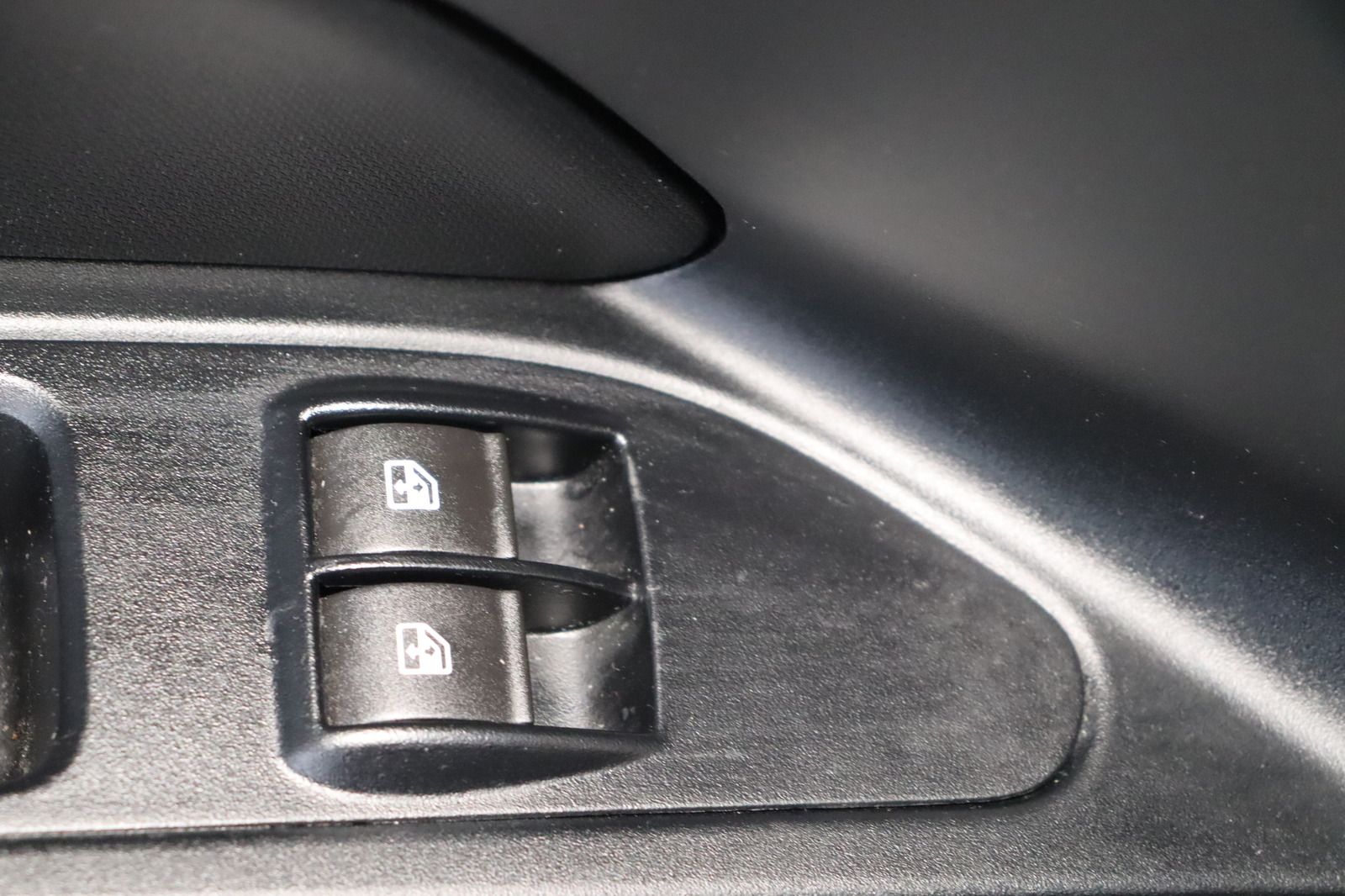 Fahrzeugabbildung Fiat Tipo 1.4 * PDC * HU/AU neu