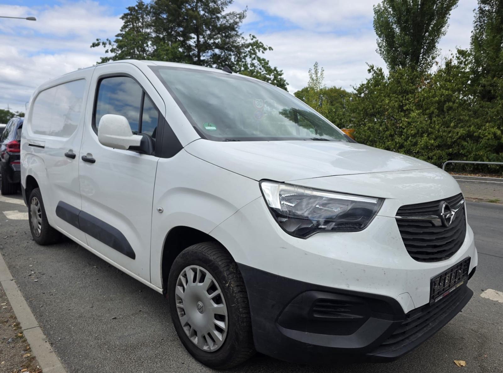 Opel Combo E Cargo L2 Edition lang Klima PDC Navi