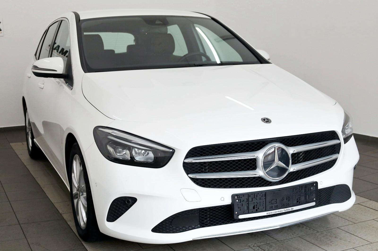 Mercedes-Benz B 180d T.Leder,Navi,LED,SH,PDC,SR+WR