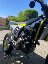 Husqvarna 701 Supermoto - Offers matching your search criteria