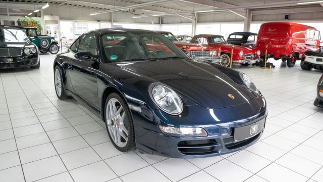 Fahrzeugabbildung Porsche 997 Carrera Coupé/Deutsch/Schalter/Chrono