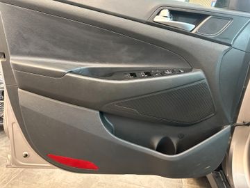 MYAUTOCENTER – Gebraucht- und Jahreswagen mit Werkstattservice in Pfaffenhofen Hyundai Tucson Style Mild-Hybrid 4WD *AHK*Navi*LED*Klima