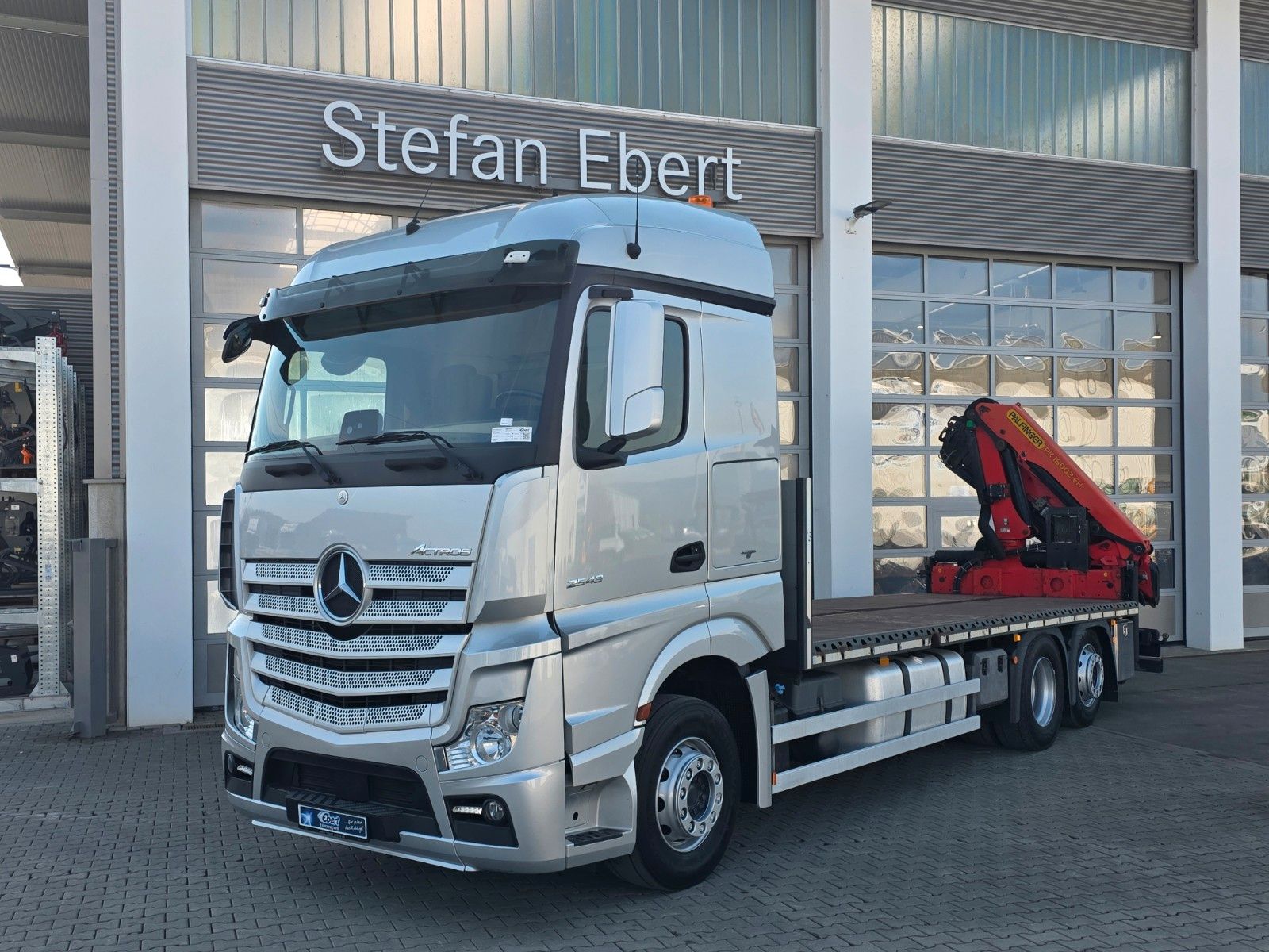 Fahrzeugabbildung Mercedes-Benz Actros 2543 L 6x2 Palfinger PK 18002-EH D Funk