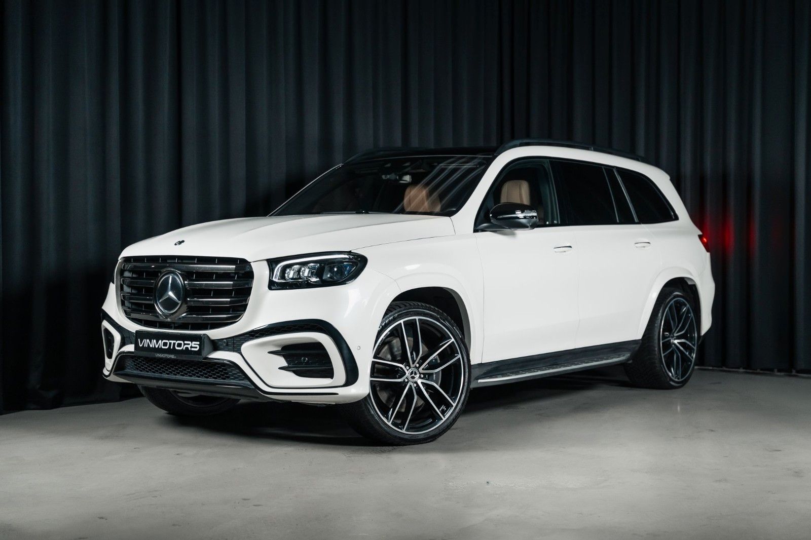 MERCEDES-BENZ GLS 450d 4Matic/ACC/HUD/Pneumo/Pano/7 Sitze