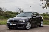 BMW E82 123d Coupé M-Paket/ Navi Pro / Schiebedach - BMW 123: Coupe, D