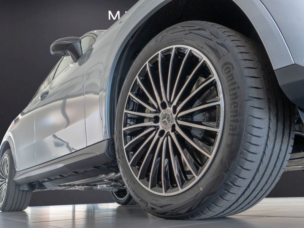 Mercedes-Benz GLC 300 de 4MATIC Coupé mit EQ Hybrid Technologi foto 3