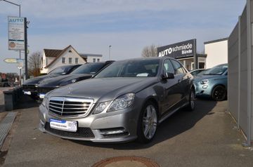Mercedes E 200 - 1