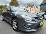 Hyundai i30 CW BLUE DRIVE 1.6 CRDi 66 kW Classic - Hyundai i30 aus 2011: Cw