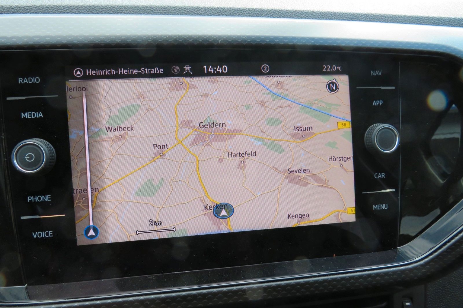 Fahrzeugabbildung Volkswagen T-Cross Life LED SPORT-PAKET SITZH. NAVI APP