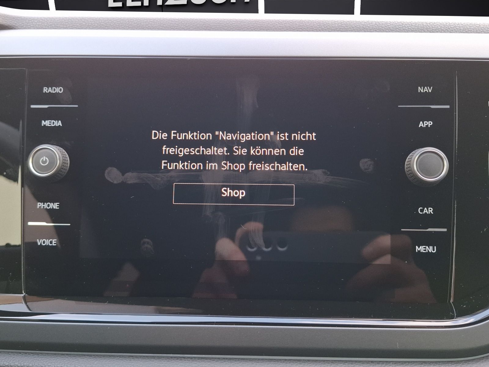 Fahrzeugabbildung Volkswagen Taigo TSI R-Line Black-Style IQ.Light SHZ Kamera