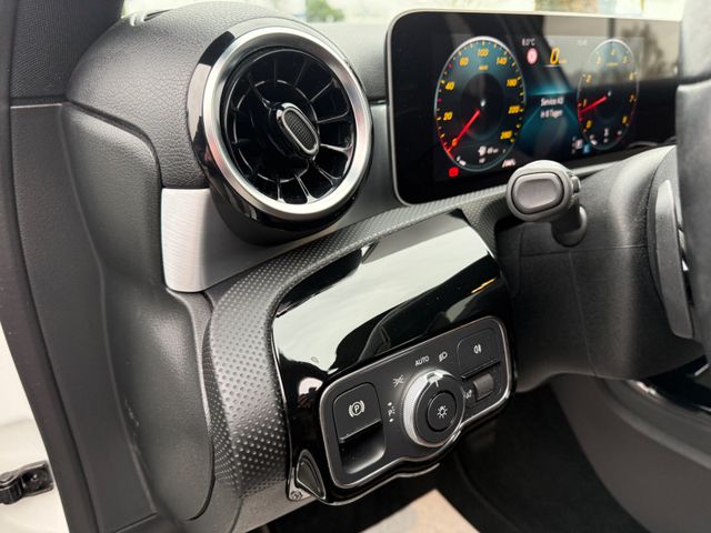 Mercedes-Benz A 220 4Matic