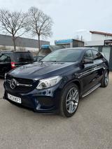 Mercedes-Benz GLE 43 AMG*2.HAND*NAVI*PANO*STANDH*ABSTANDTEMPO* - mit Benzin-Antrieb: Blau, Fernlichtassistent, Geländewagen, mit Klimaanlage