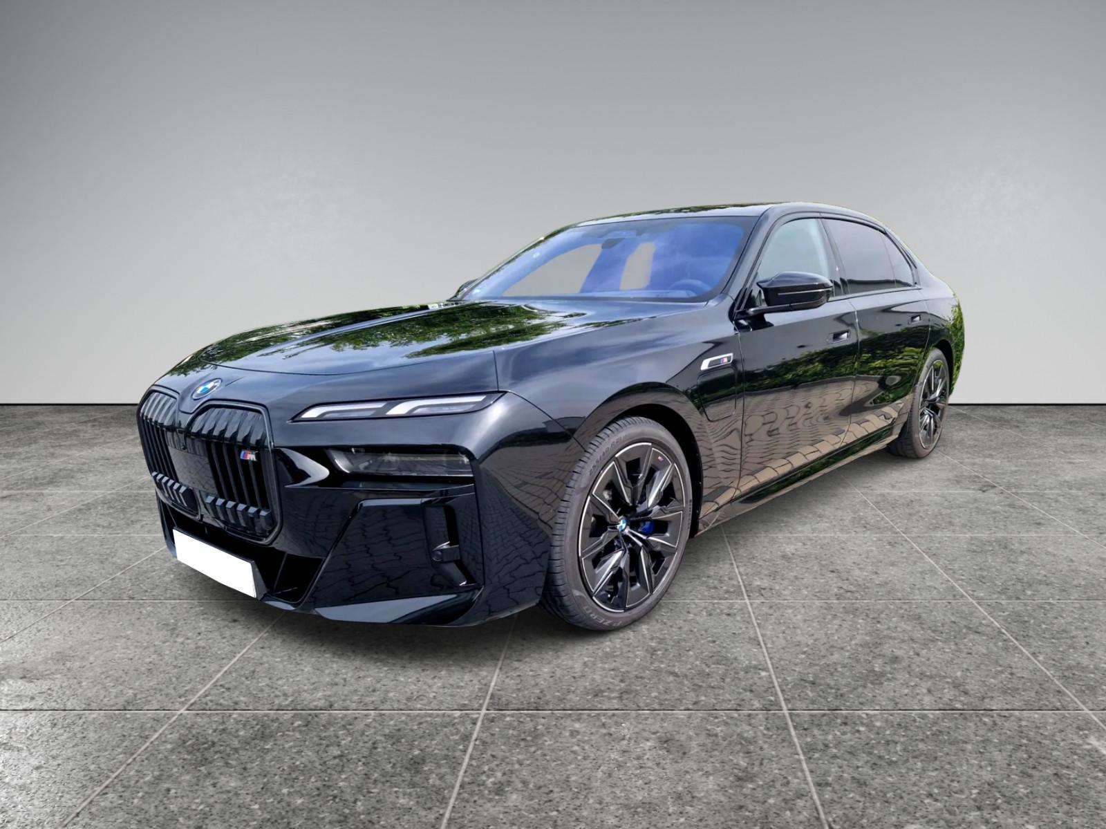 BMW M760e xDrive