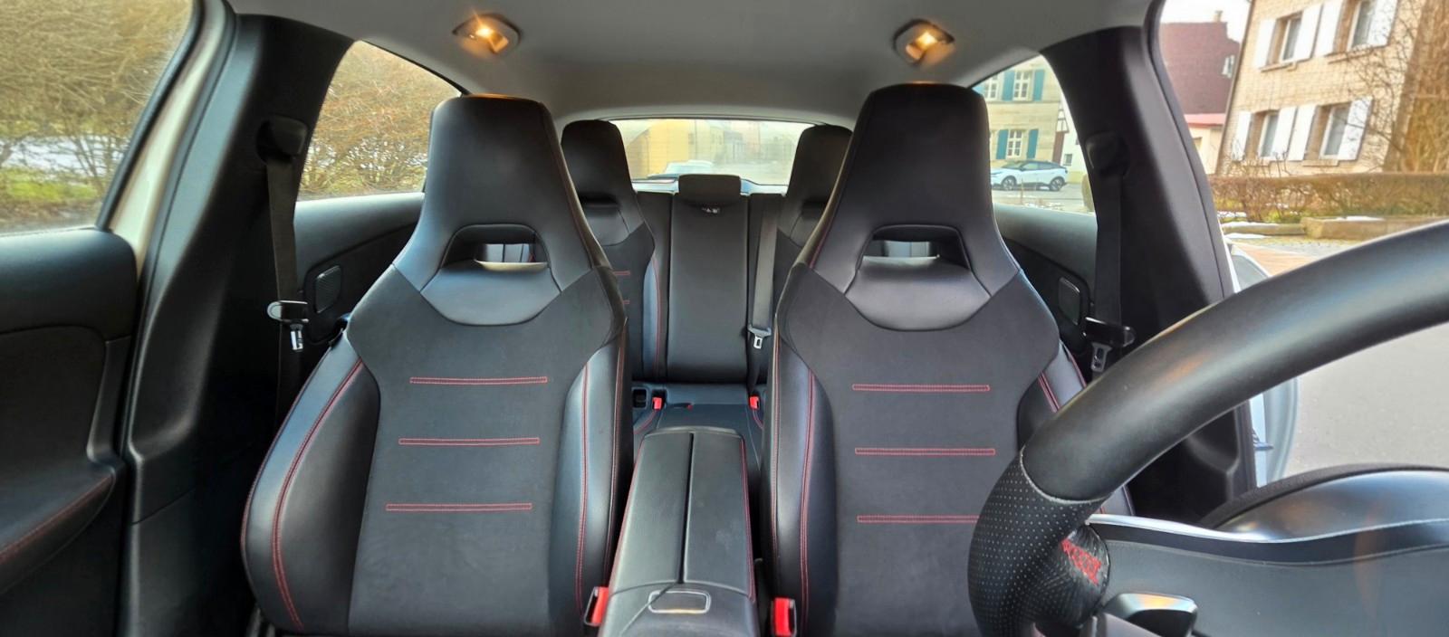 Mercedes-Benz A-Class 4MATIC 7G-DCT AMG-Line, миниатюра 14