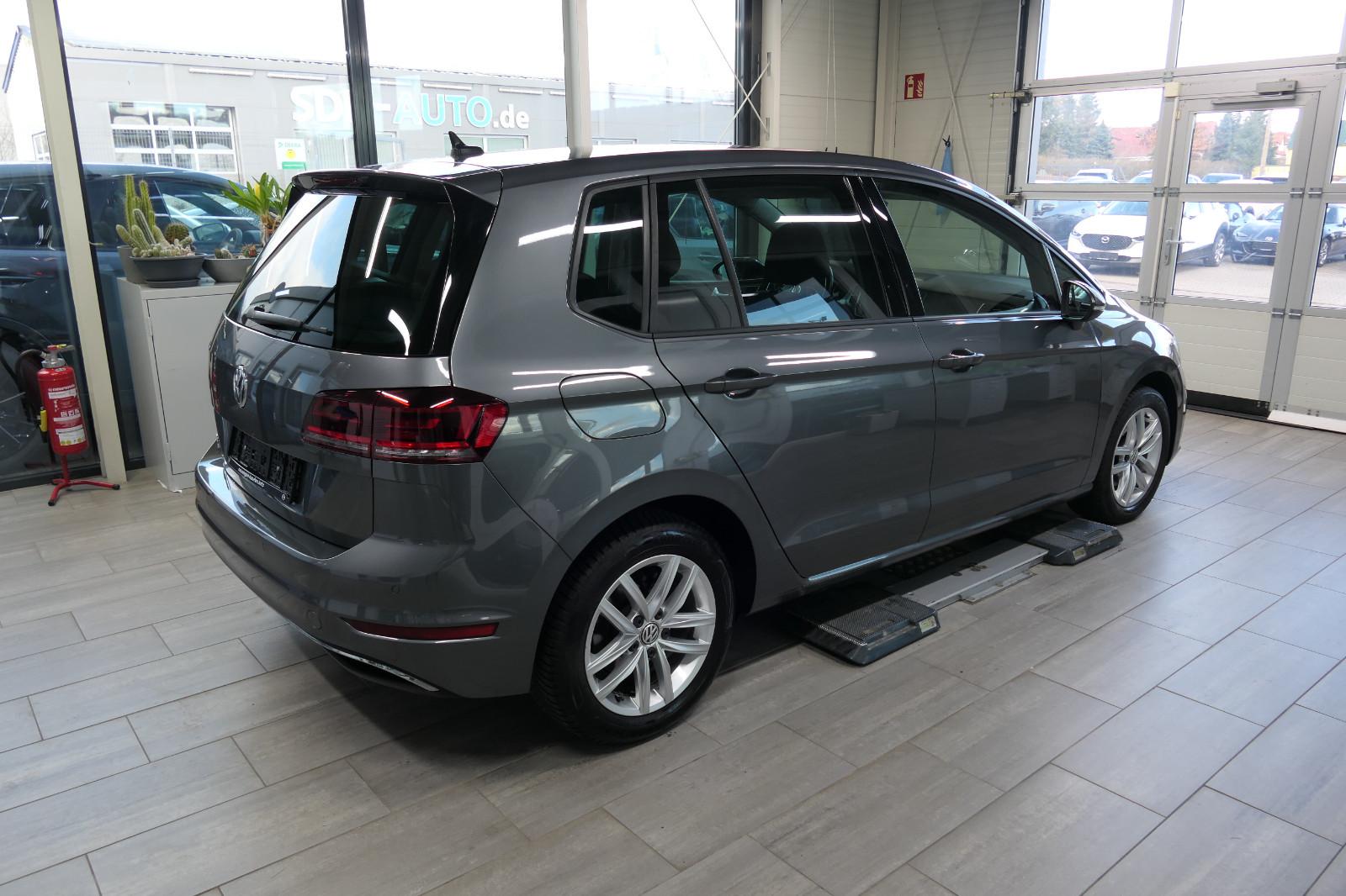 Volkswagen Golf Sportsvan Comfortline Business+LED-Licht, миниатюра 7