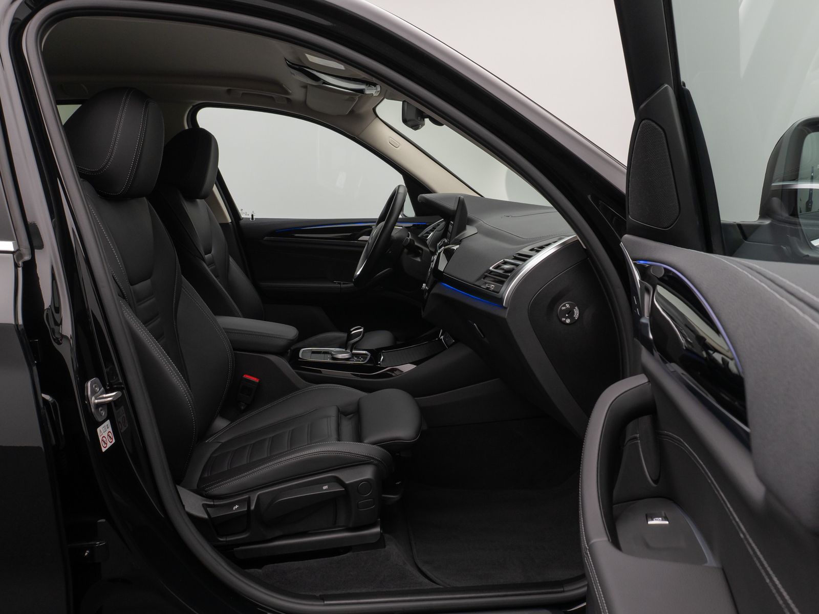 Fahrzeugabbildung BMW X3 xD20i Laser Kamera HiFi Komfort Alarm Sport