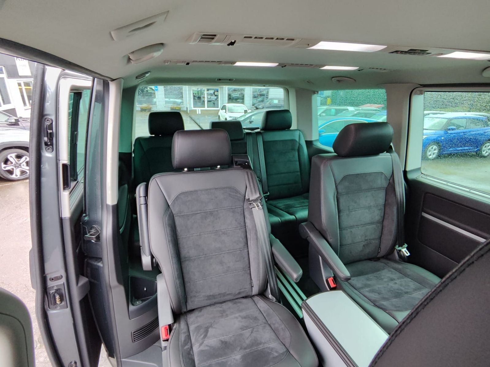 Volkswagen T6 Multivan Highline ABT DSG 4MOTION New AWR foto 8