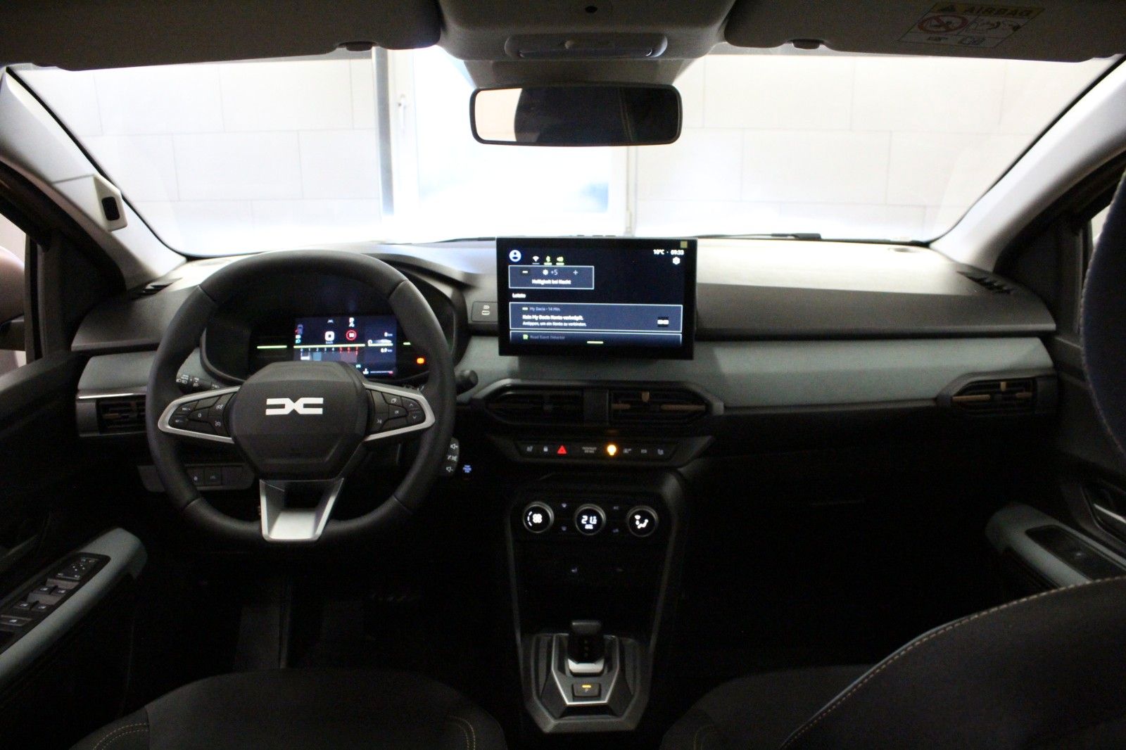 Fahrzeugabbildung Dacia Sandero Eco-G 120 Stepway Extreme+ Auto