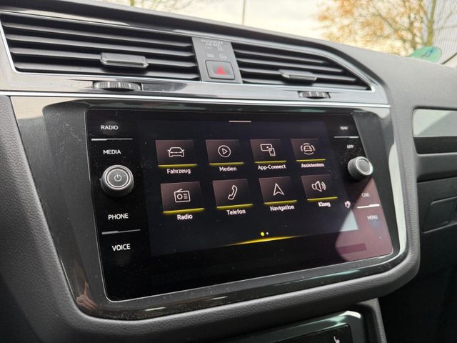 Tiguan Life 1.5 TSI Navi 360 Kamera ACC CarPlay