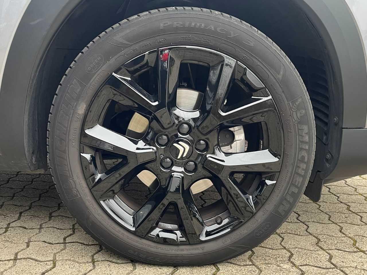 Citroën C5 Aircross Pure Tech 130 EAT8 SHINE Navi LED