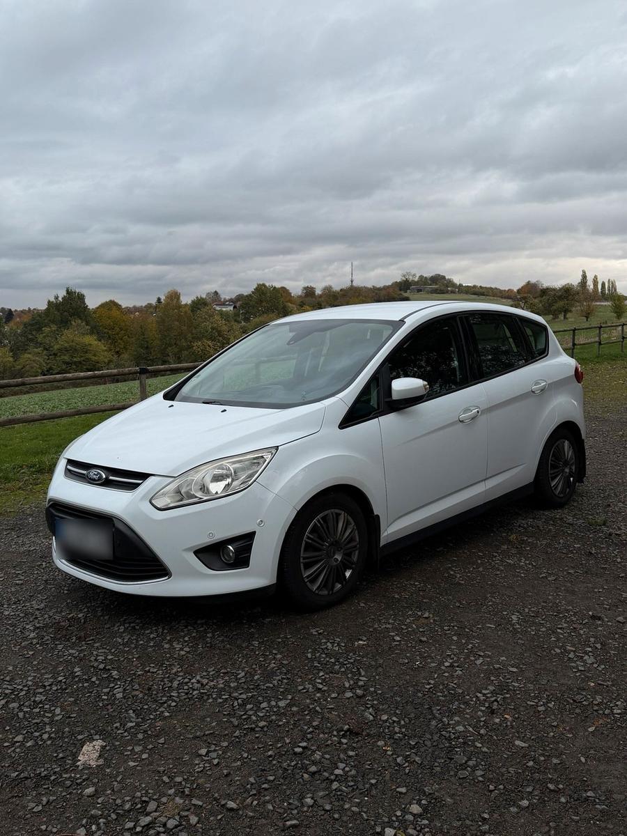 Ford C-MAX 2013 — салон