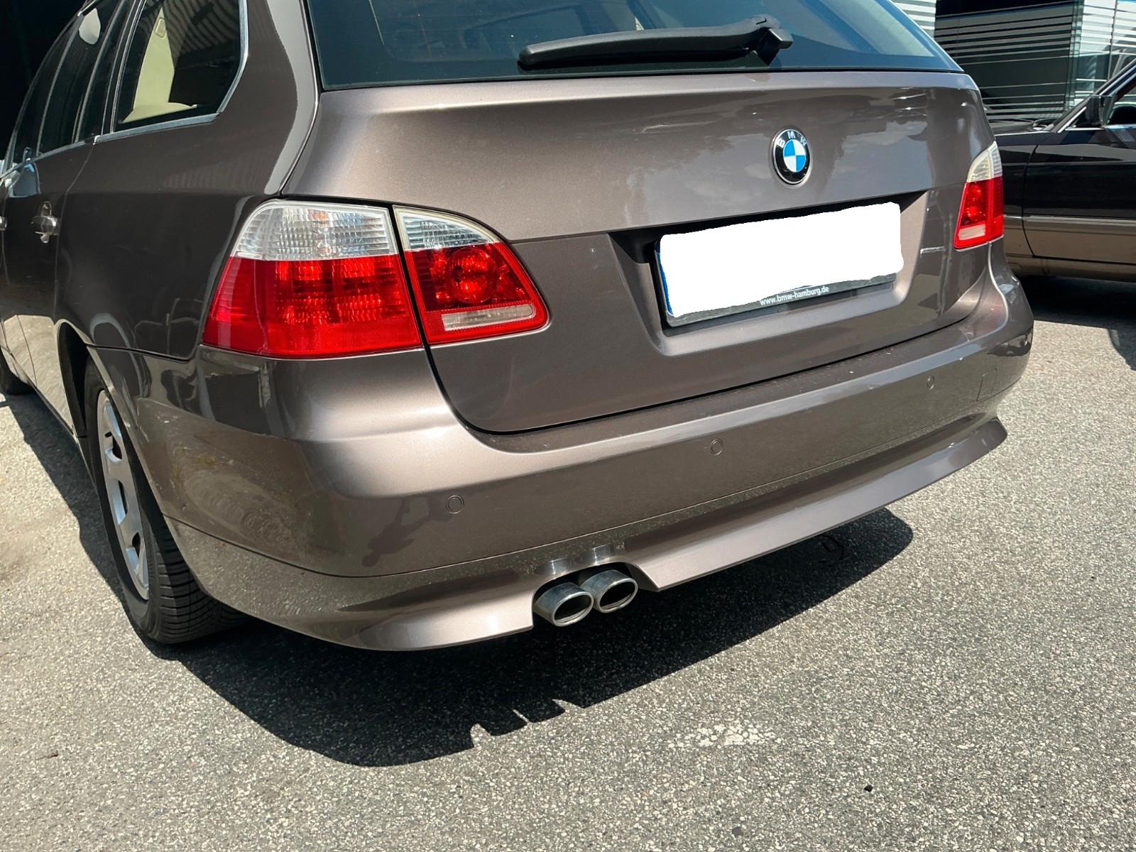 BMW 525 2006 — rear view