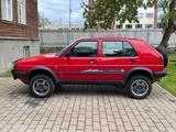 Volkswagen Golf Country - Volkswagen Golf: Country