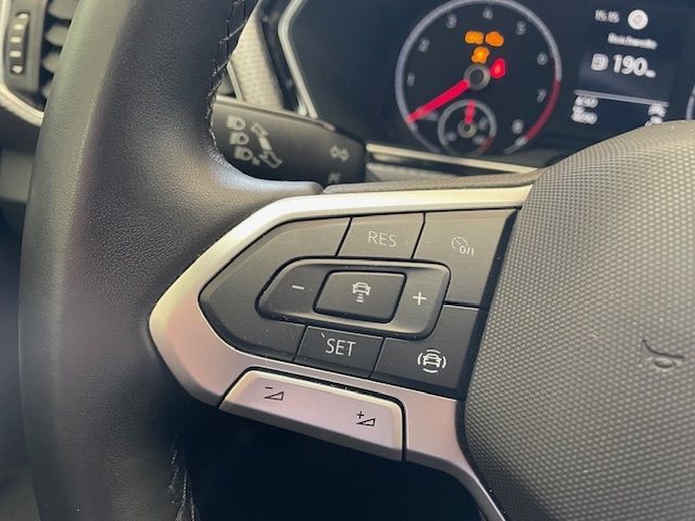 T-Cross Active 1.0 TSI Navi ACC Apple CarPlay An